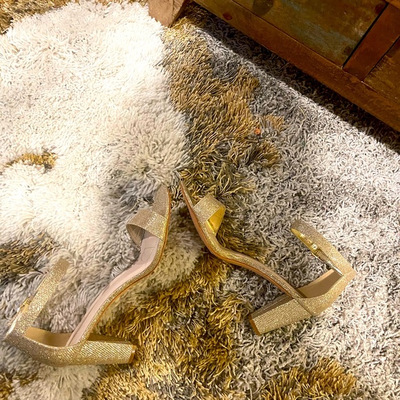 🌟Gold Sparkling High Heel Sandals - Picture 5 of 7